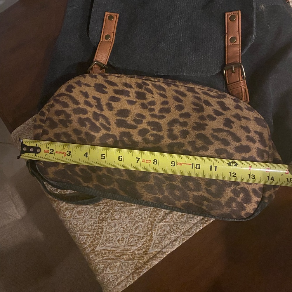Denim animal print backpack - Picture 5 of 8